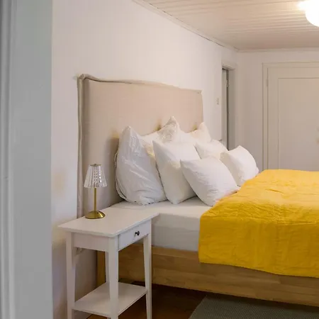 & Ruhe - Alexandra Ebensee