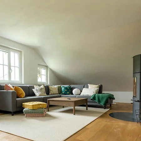 & Ruhe - Alexandra Ebensee